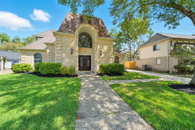 910 Caswell Court, Katy, TX 77450