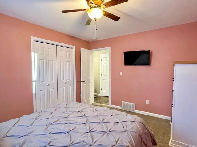 1714 University Avenue W, Minot, ND 58703