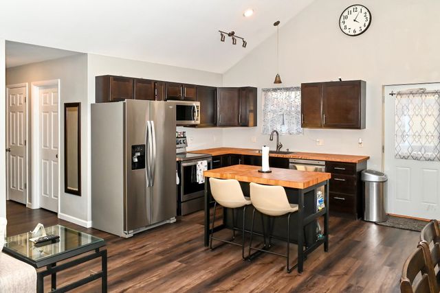 1714 University Avenue W, Minot, ND 58703