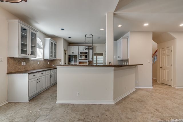 15006 Pastura Pass, Helotes, TX 78023