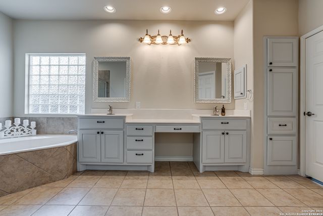 15006 Pastura Pass, Helotes, TX 78023