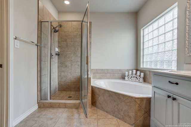 15006 Pastura Pass, Helotes, TX 78023