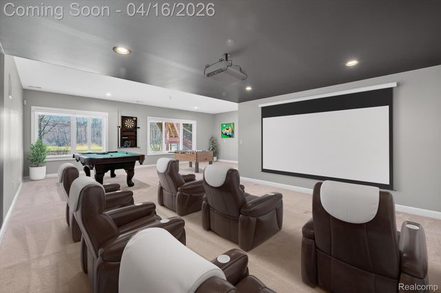 625 Southshore Drive, Oxford Charter Township, MI 48371