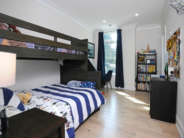 1 Home Place B, Greenwich, CT 06830