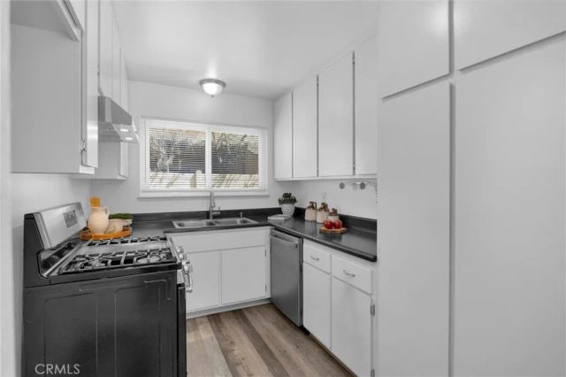 13451 Village, Cerritos, CA 90703