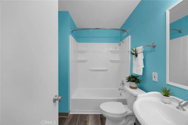 13451 Village, Cerritos, CA 90703