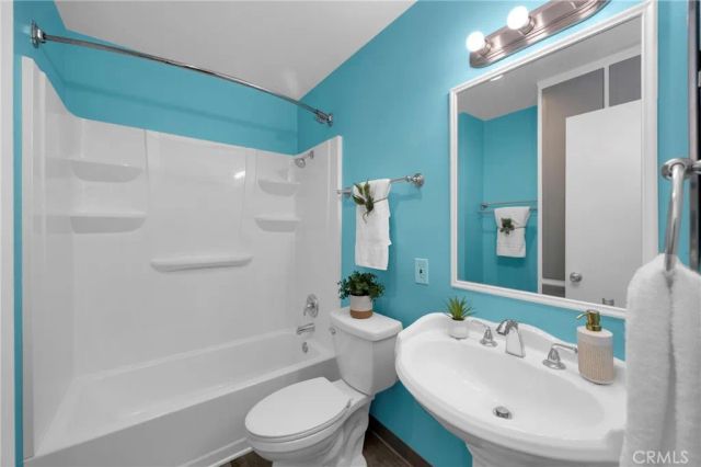 13451 Village, Cerritos, CA 90703