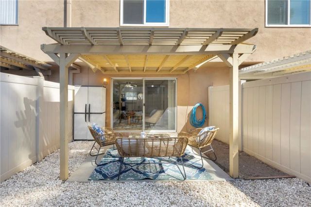 13451 Village, Cerritos, CA 90703