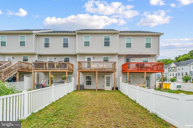 38 STARTING GATE PL, Martinsburg, WV 25404