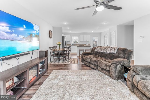 38 STARTING GATE PL, Martinsburg, WV 25404
