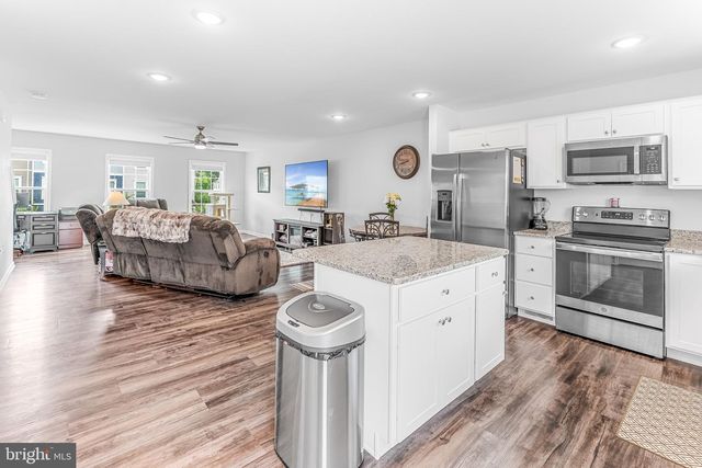 38 STARTING GATE PL, Martinsburg, WV 25404
