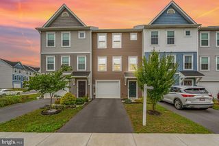 38 STARTING GATE PL, Martinsburg, WV 25404