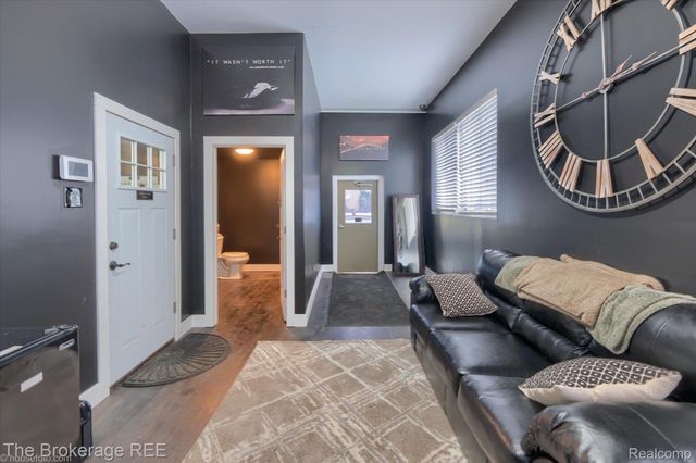 5482 Miller Road, Swartz Creek, MI 48473