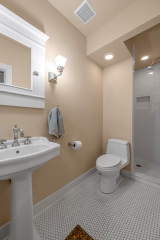 409 Dudley Road, Lexington, KY 40502