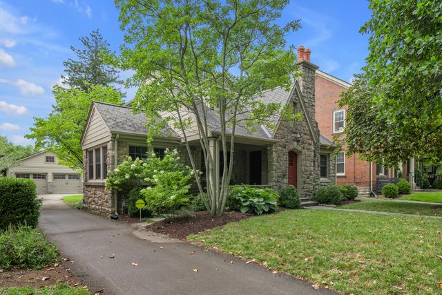 409 Dudley Road, Lexington, KY 40502