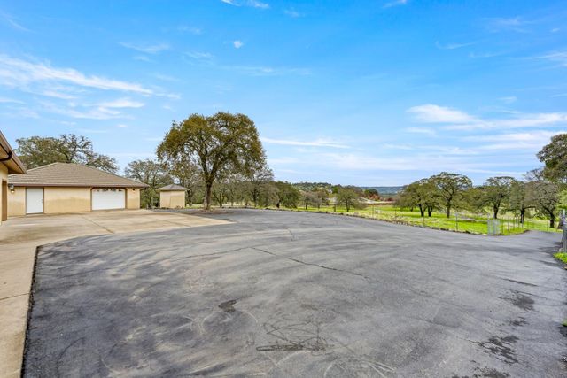 6170 South Shingle Rd, Shingle Springs, CA 95682