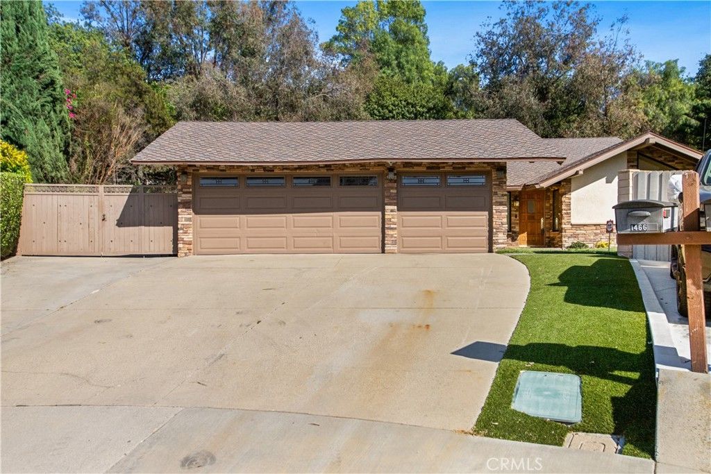 Image 2 of property listing at 1475 Paseo Maravilla, San Dimas, CA 91773