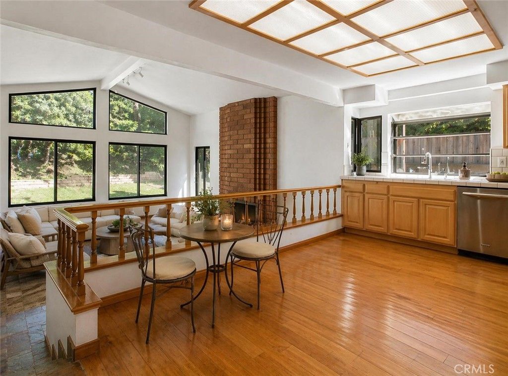 Image 8 of property listing at 1475 Paseo Maravilla, San Dimas, CA 91773