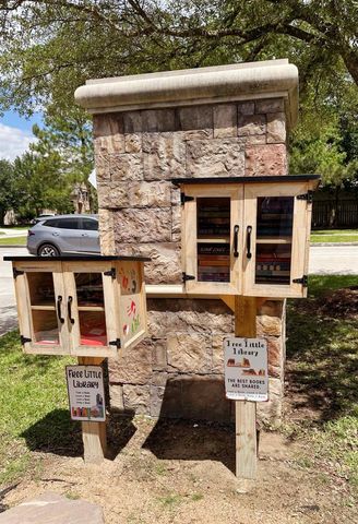 25981 N Kings Mill Lane, Kingwood, TX 77339