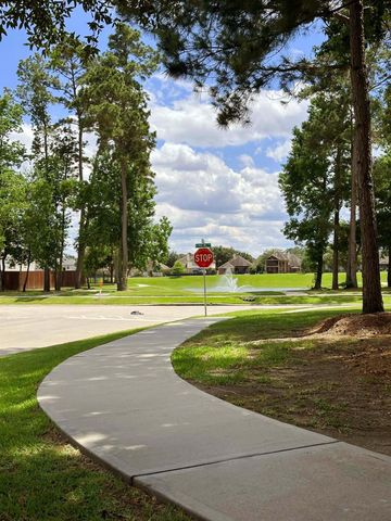 25981 N Kings Mill Lane, Kingwood, TX 77339