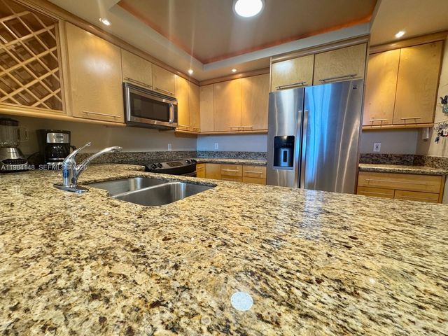 3800 S Ocean Dr 604, Hollywood, FL 33019