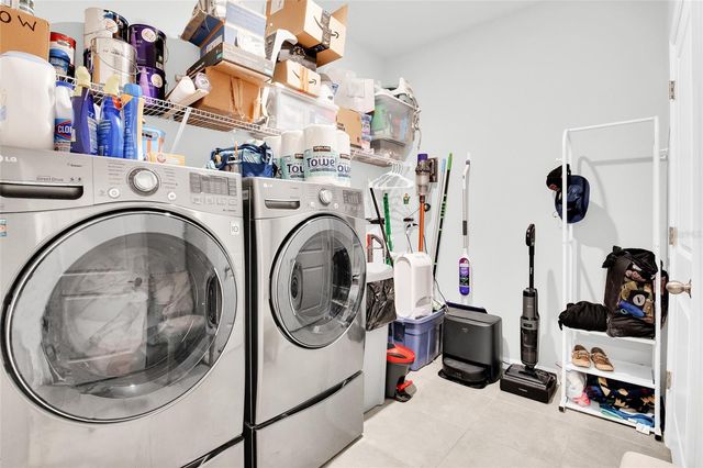 32289 CONCHSHELL SAIL STREET, Wesley Chapel, FL 33545