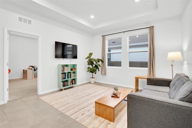 32289 CONCHSHELL SAIL STREET, Wesley Chapel, FL 33545