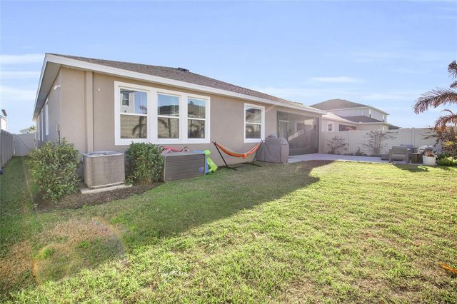 32289 CONCHSHELL SAIL STREET, Wesley Chapel, FL 33545