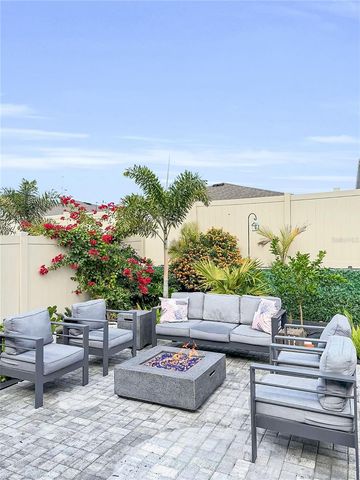 32289 CONCHSHELL SAIL STREET, Wesley Chapel, FL 33545