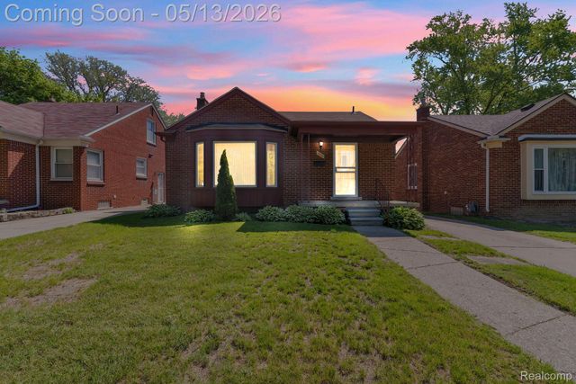 9578 Grayfield, Redford Charter Township, MI 48239