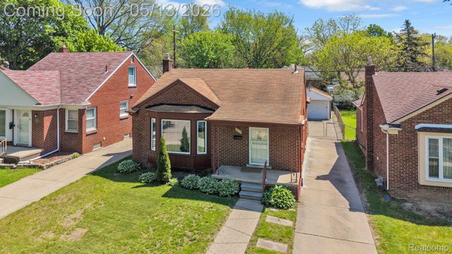 9578 Grayfield, Redford Charter Township, MI 48239