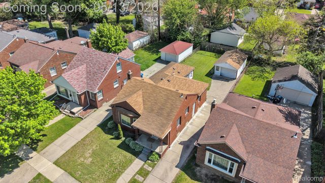 9578 Grayfield, Redford Charter Township, MI 48239