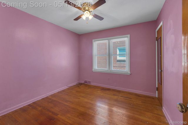9578 Grayfield, Redford Charter Township, MI 48239