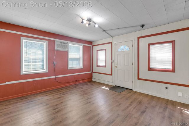 9578 Grayfield, Redford Charter Township, MI 48239