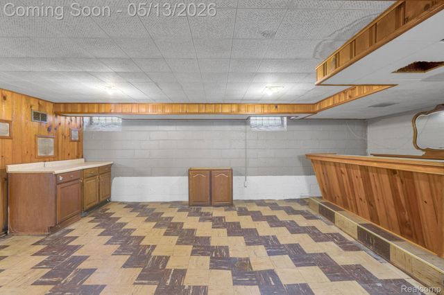 9578 Grayfield, Redford Charter Township, MI 48239