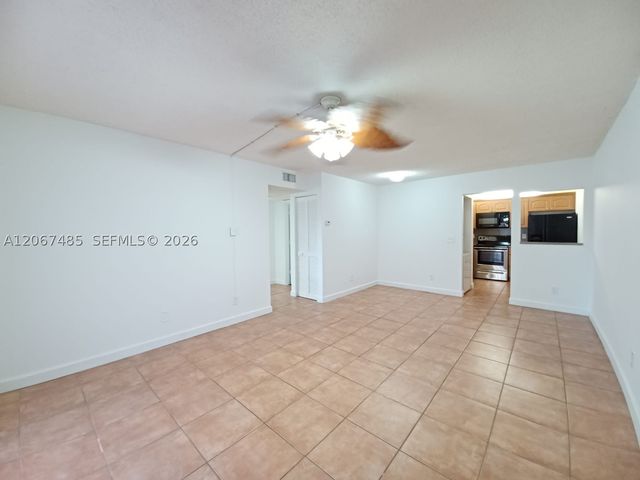 11120 Royal Palm Blvd 4-10, Coral Springs, FL 33065