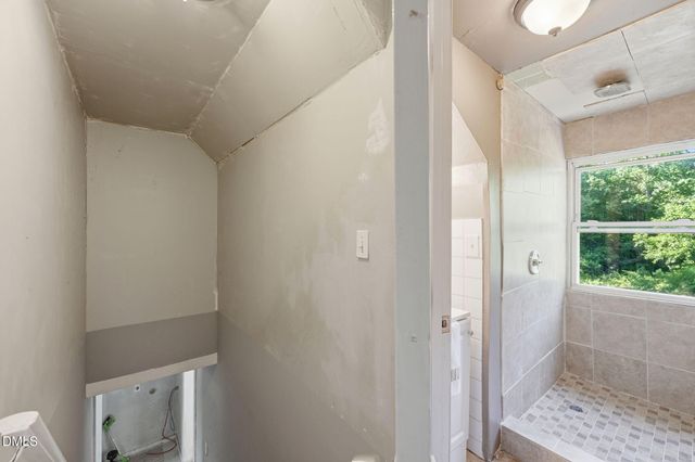 1410 Sharpe Road, Burlington, NC 27217