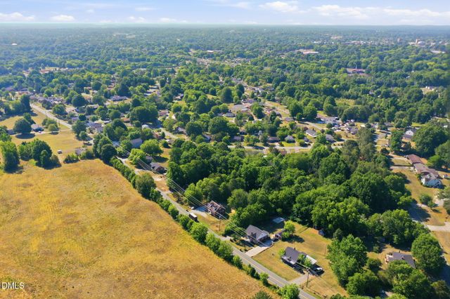 1410 Sharpe Road, Burlington, NC 27217
