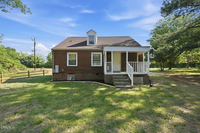 1410 Sharpe Road, Burlington, NC 27217