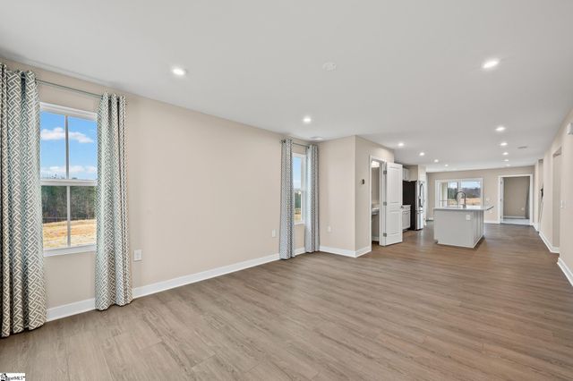 1253 Balsa Tree Drive, Spartanburg, SC 29306