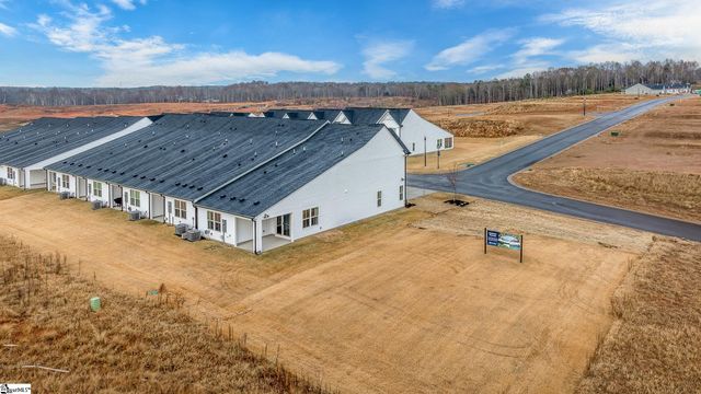 1253 Balsa Tree Drive, Spartanburg, SC 29306