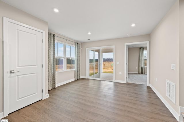 1253 Balsa Tree Drive, Spartanburg, SC 29306