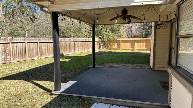 2 W Mistybreeze Circle, Spring, TX 77381