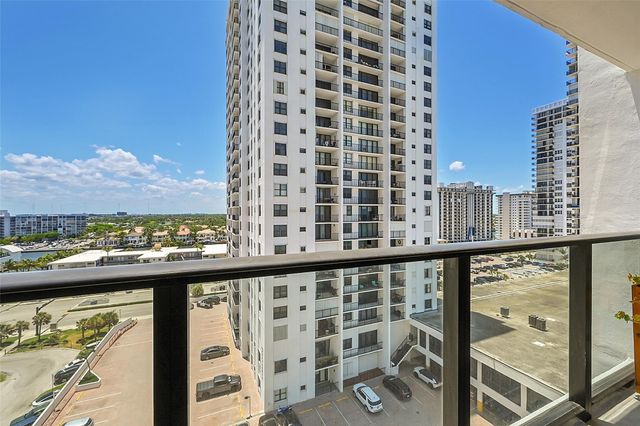 2301 S Ocean Drive 1006, Hollywood, FL 33019