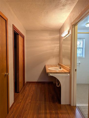 1605 Ruella Lane, Pasadena, TX 77502