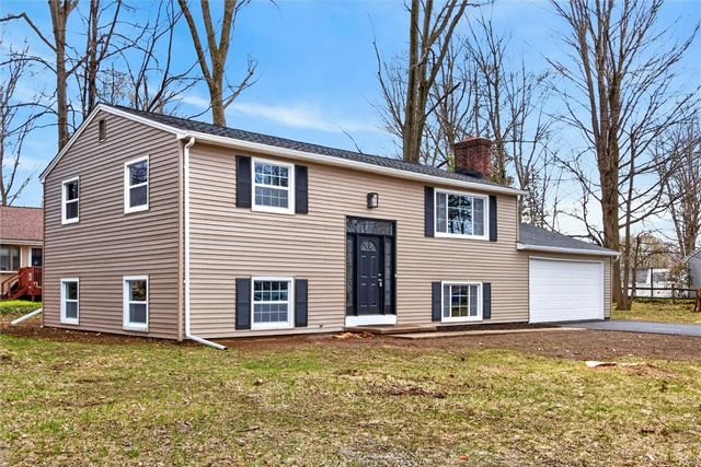 639 Ironwood Circle, Webster, NY 14580