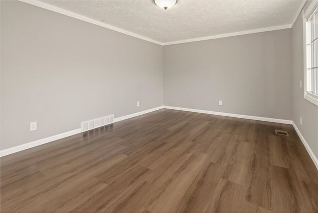 639 Ironwood Circle, Webster, NY 14580