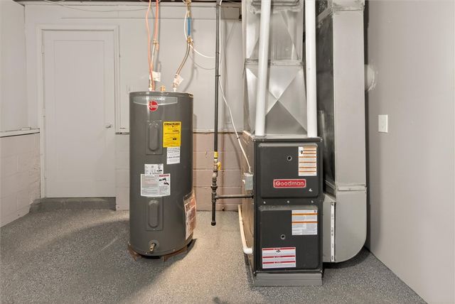 639 Ironwood Circle, Webster, NY 14580