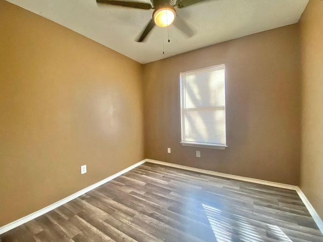 Package Property, Lubbock, TX 79406