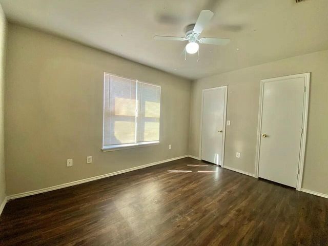 Package Property, Lubbock, TX 79406